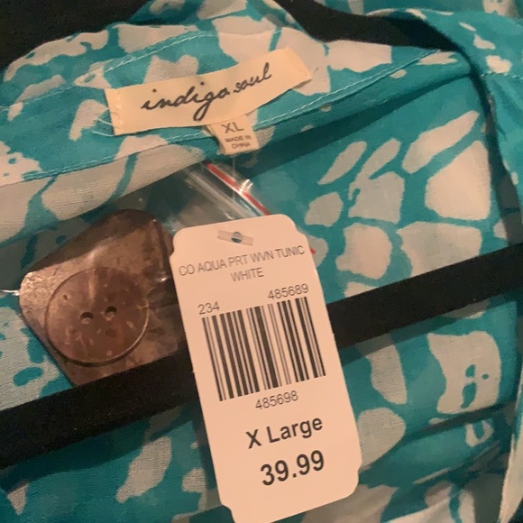 Tunic aqua and white. - Picture 7 of 7